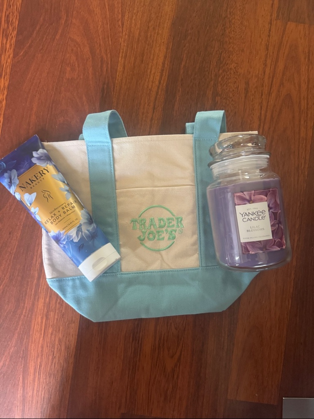 Limited Ed. Trader Joe’s mini tote bundle.